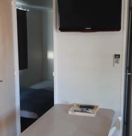 营地 Camping Sigean 2*